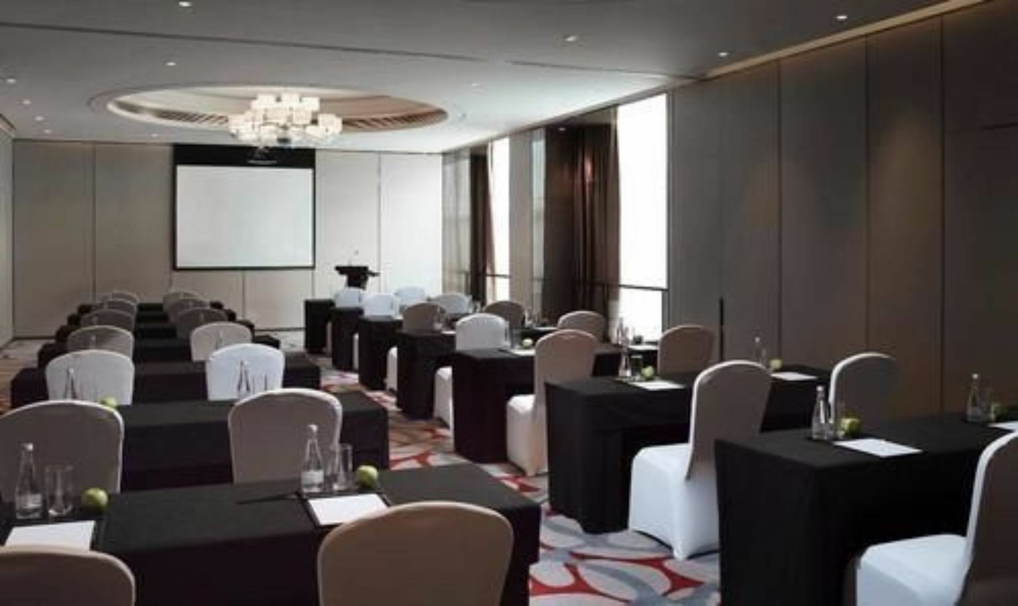 Melia Jinan Hotel Eksteriør billede